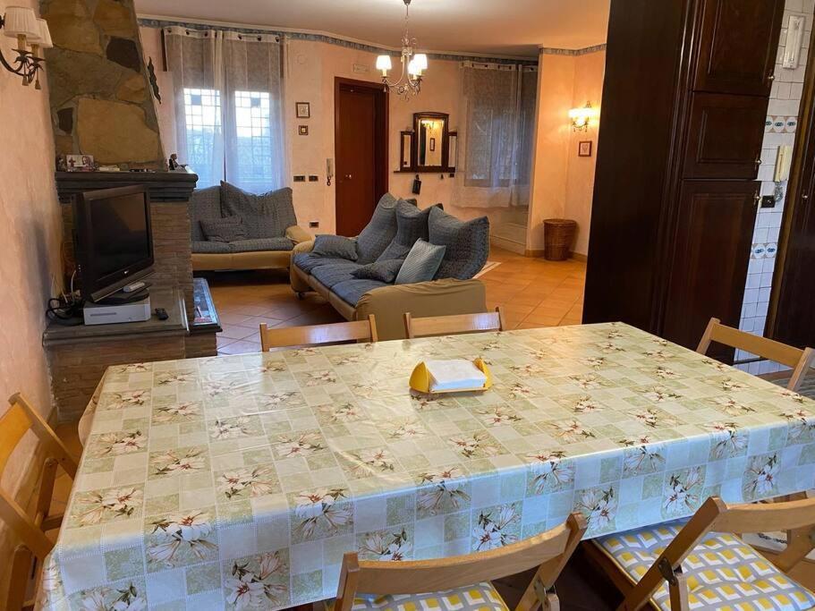 Villa Casa Vacanze Parco Dei Fiori à Scafati Extérieur photo